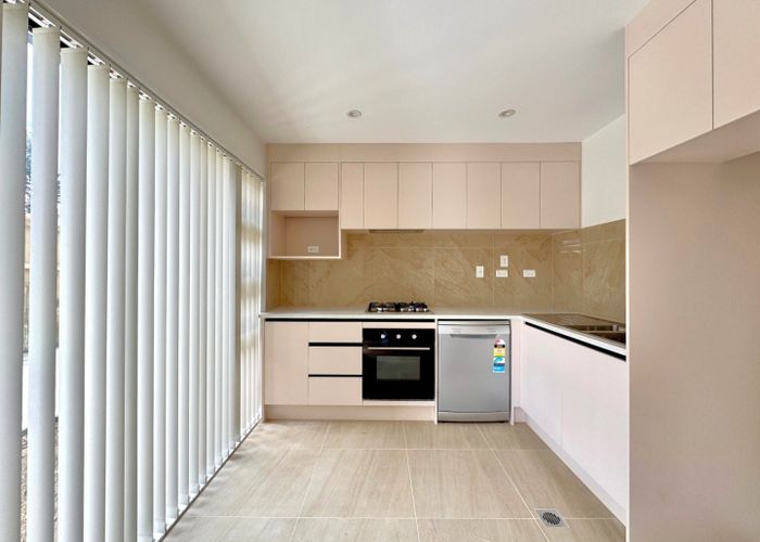  at 1/86 Priestley Drive, Bucklands Beach, Manukau City, Auckland