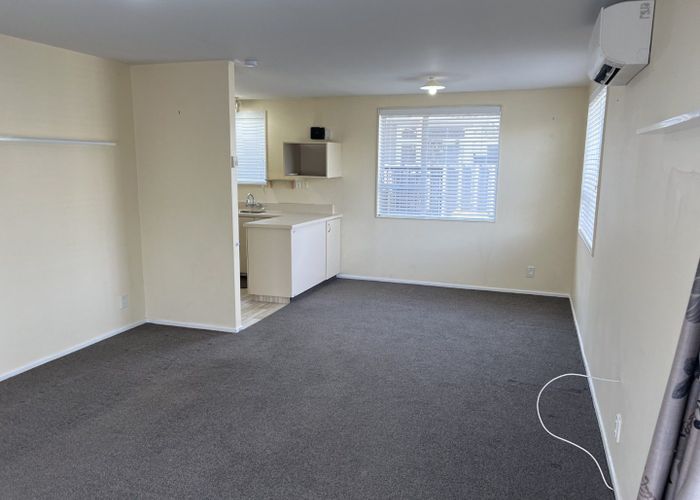  at 1/36 Heathcote Street, Woolston, Christchurch City, Canterbury