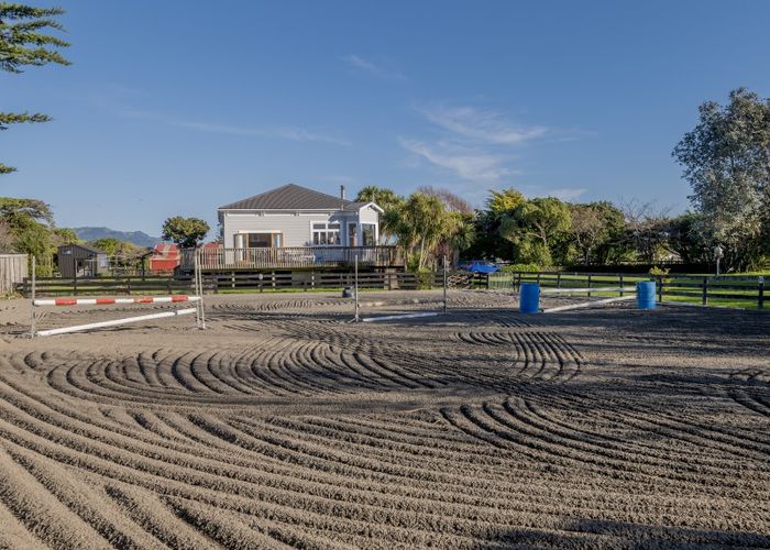  at 98 Rangiuru Road, Otaki Beach, Otaki