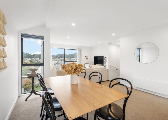  at 1/12 Stanley Street, Berhampore, Wellington