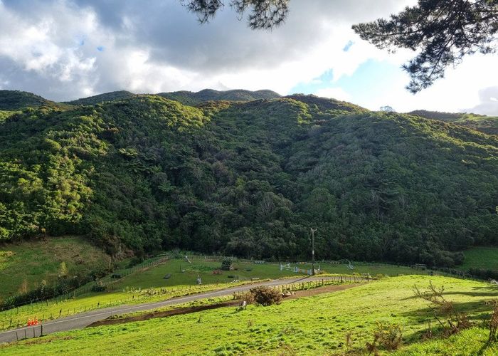  at 186 Stratton Street, Normandale, Lower Hutt, Wellington