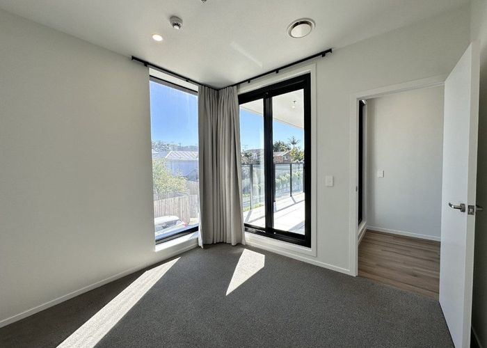  at 101/12 Barrack Road , Mount Wellington, Auckland City, Auckland