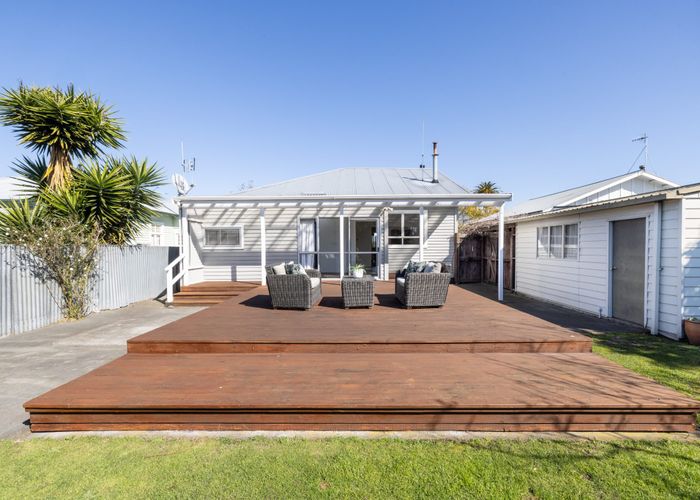  at 143 Georges Drive, Napier South, Napier