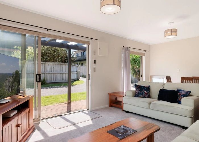  at 128B Karewa Parade, Papamoa Beach, Tauranga, Bay Of Plenty