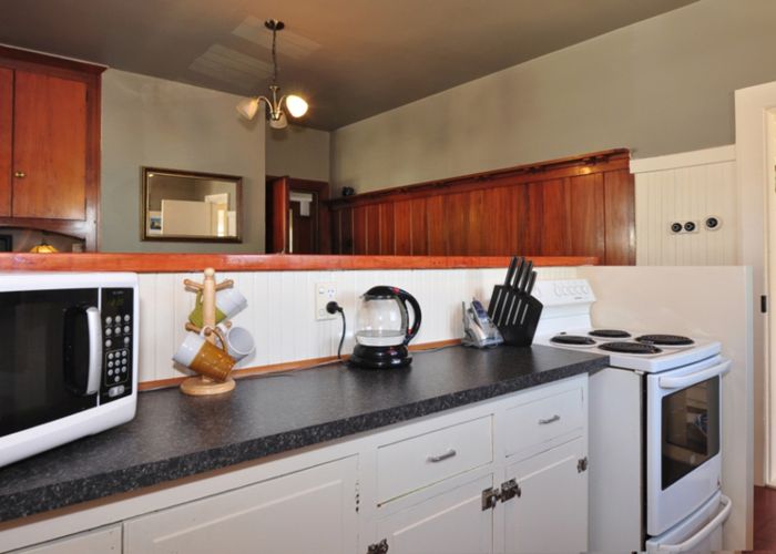 Free property data for 24 Birdwood Avenue, Beckenham, Christchurch homes.co.nz