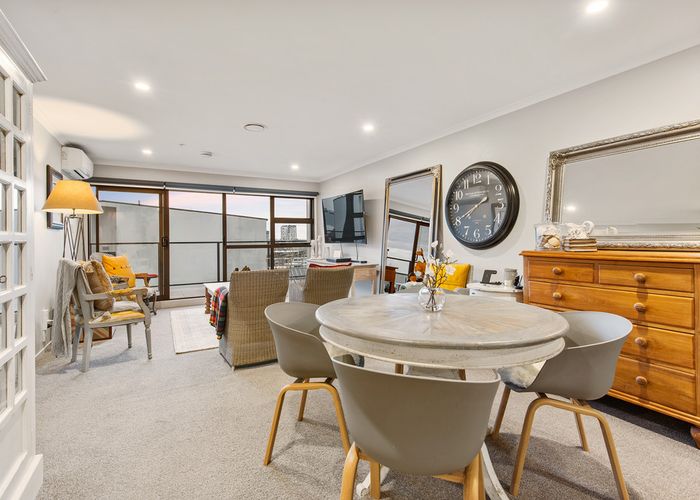  at 1B/83 New North Road, Eden Terrace, Auckland