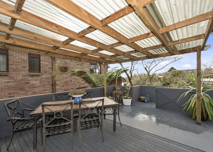  at 19 Melva Street, Dinsdale, Hamilton
