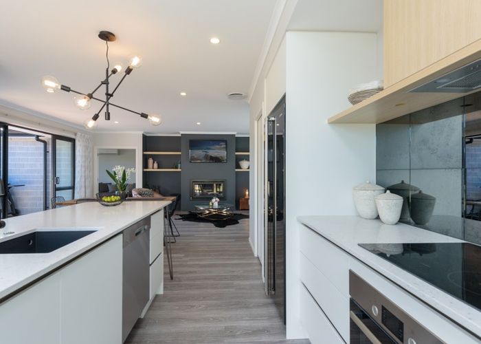  at 101 Puhirake Crescent, Pyes Pa, Tauranga