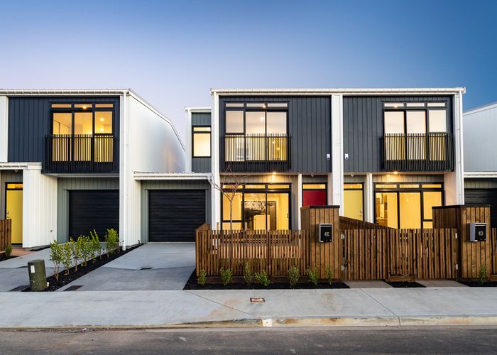  at 4E Nohoanga RD, Rosehill, Papakura