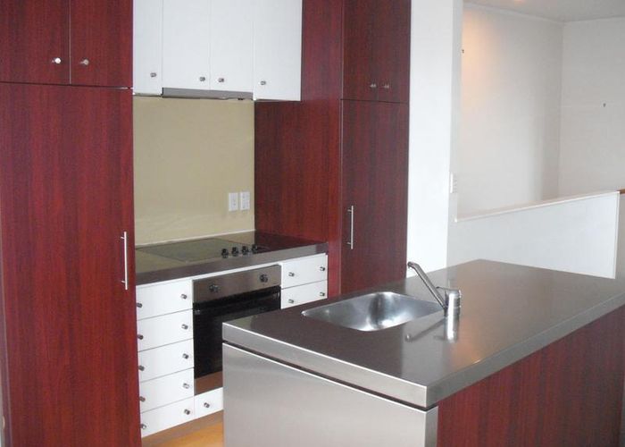  at 61/32 Edwin Street, Mount Eden, Auckland