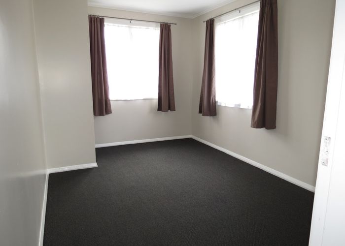  at 33 Akatea Street, Gonville, Whanganui