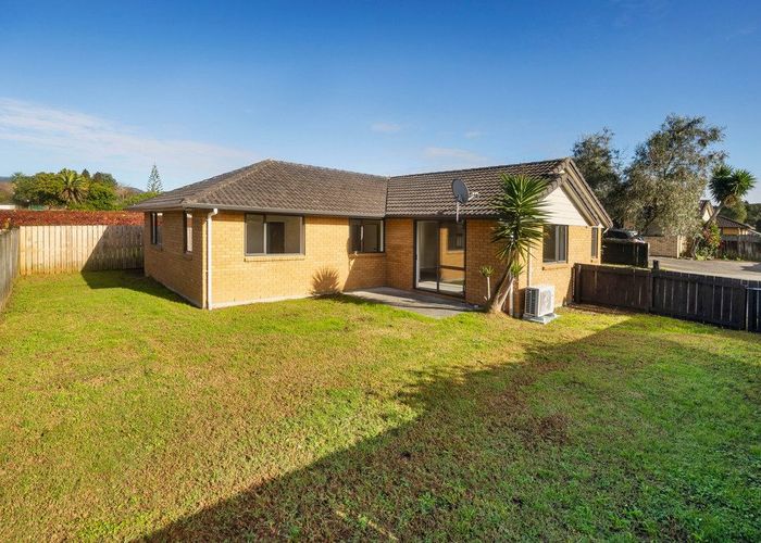  at 36 Misty Valley Drive, Henderson, Waitakere City, Auckland