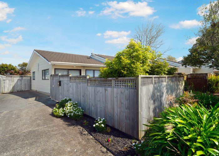  at 14/85 Edmonton Road, Henderson, Waitakere City, Auckland