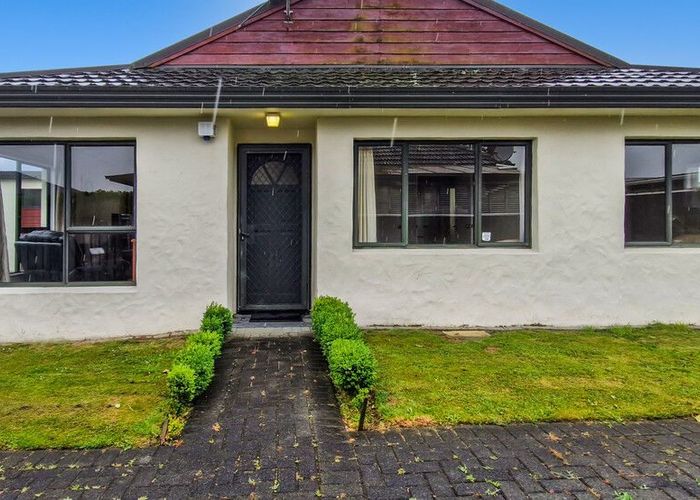  at 174b Bartholomew Street, Levin, Horowhenua, Manawatu / Whanganui