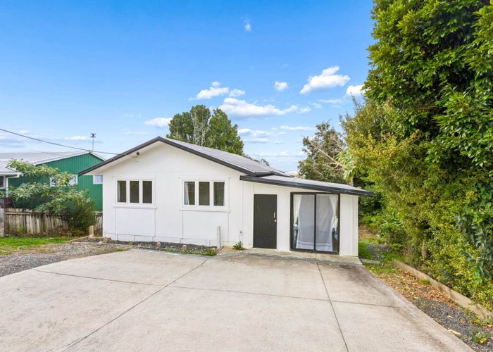  at 261 Sturges Road, Henderson, Waitakere City, Auckland