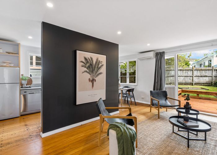  at 1/45 Hutchinson Avenue, New Lynn, Waitakere City, Auckland
