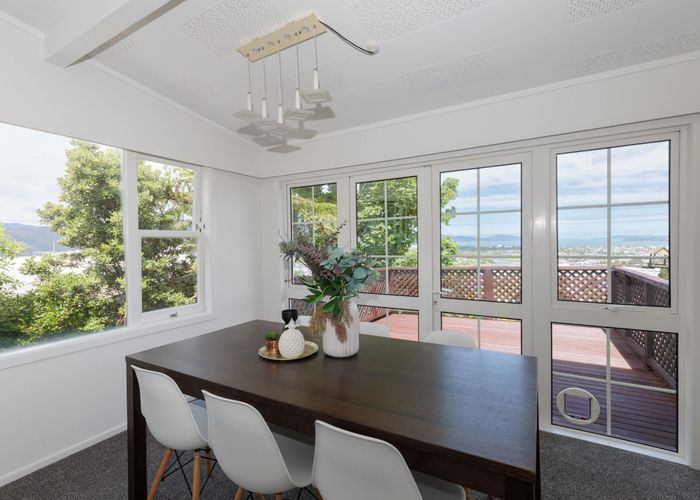  at 16 City View Grove, Harbour View, Lower Hutt, Wellington