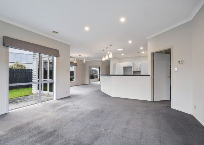  at 3 Peppertree Glade, Kelvin Grove, Palmerston North