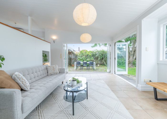  at 75 Gribblehirst Road, Sandringham, Auckland City, Auckland