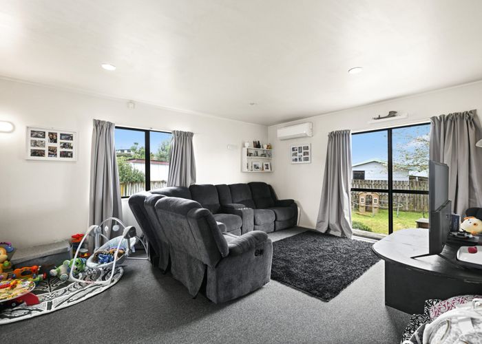  at 9 Lloyd Drive, Nawton, Hamilton