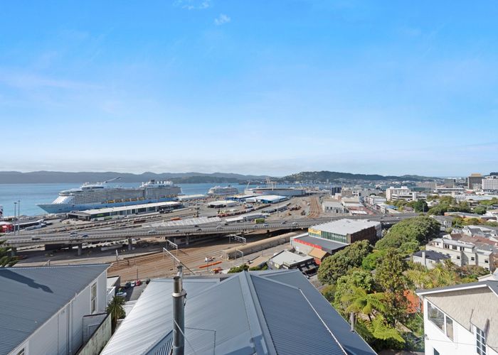  at 12 Grosvenor Terrace, Thorndon, Wellington, Wellington