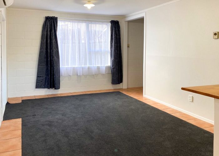  at 4/21 Olliviers Road, Phillipstown, Christchurch