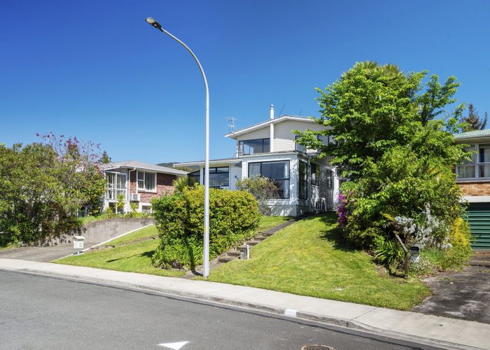  at 13 Tirita Street, Kawaha Point, Rotorua, Bay Of Plenty