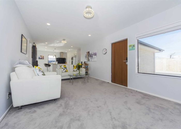  at 71A Solar Road, Glen Eden, Waitakere City, Auckland