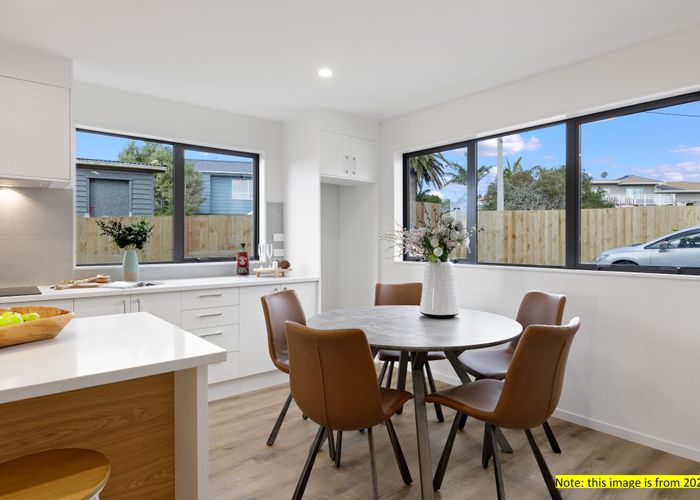  at 14/25 Vodanovich Road, Te Atatu South, Waitakere City, Auckland