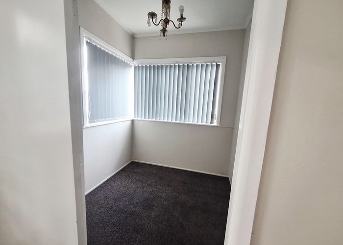  at 1/21 Rosebank Road, Papatoetoe, Auckland