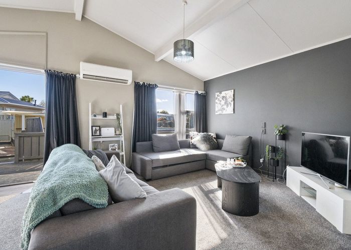  at 1 Jupiter Street, Milson, Palmerston North