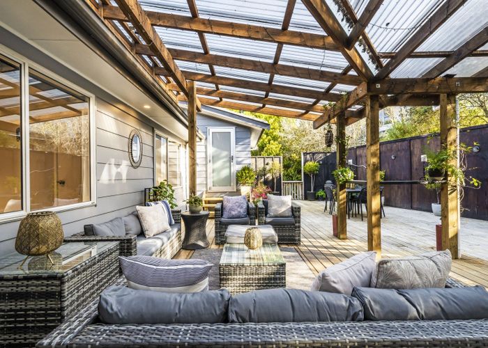  at 13 Stallard Place, Glen Eden, Auckland
