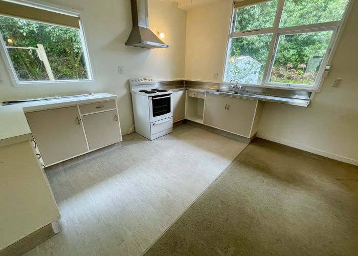  at 2C/66 Albemarle Road, Northland, Wellington, Wellington