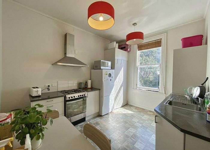  at 84b Tinakori Road, Thorndon, Wellington, Wellington