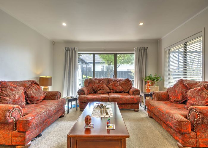  at 61 Vardon Road, Saint Andrews, Hamilton, Waikato