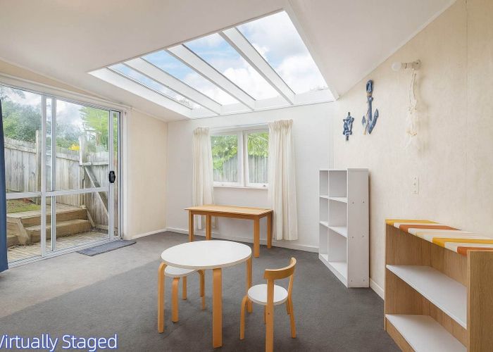  at 522 Beach Road, Murrays Bay, North Shore City, Auckland