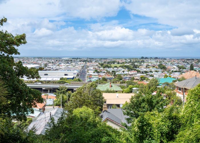  at 70 Leckhampton Court, Clyde Hill, Dunedin, Otago