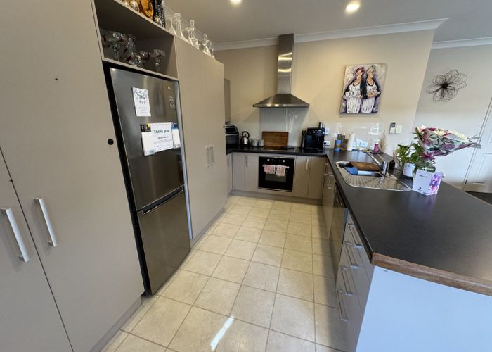  at 6a Neeve Place, Taradale, Napier, Hawke's Bay