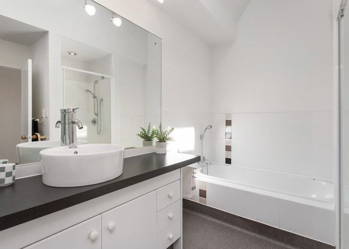  at 7 Roxburgh Street, Sydenham, Christchurch City, Canterbury