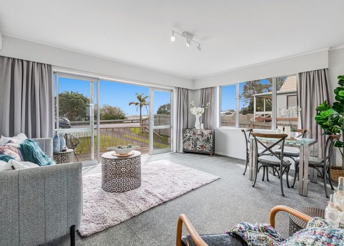  at 1/941 Whangaparaoa Road, Manly, Rodney, Auckland