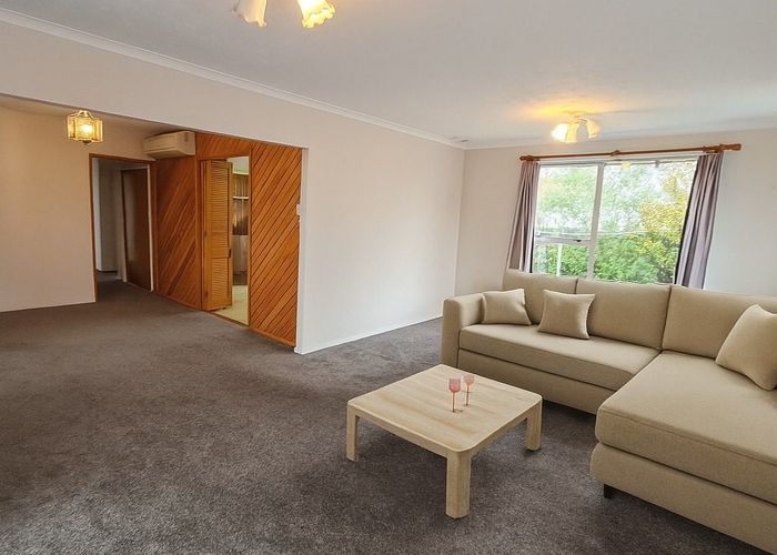  at 18 Medina Crescent, Parklands, Christchurch