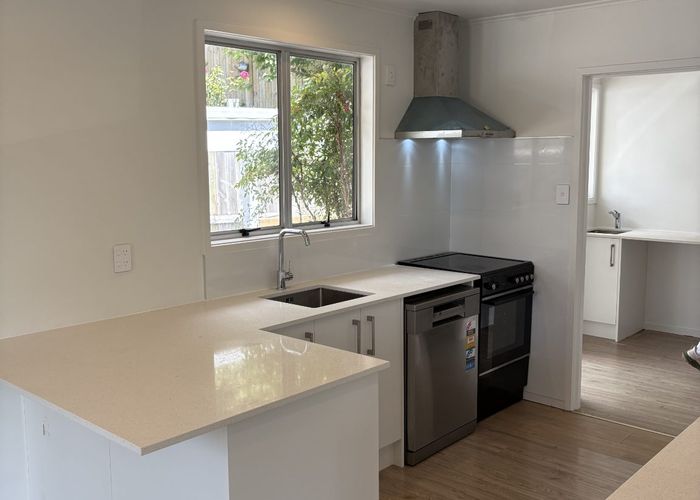  at 37A Regency Pl, Sunnynook, North Shore City, Auckland