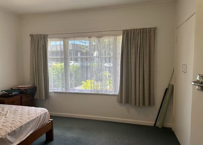  at 1/214 Hukanui Road, Chartwell, Hamilton