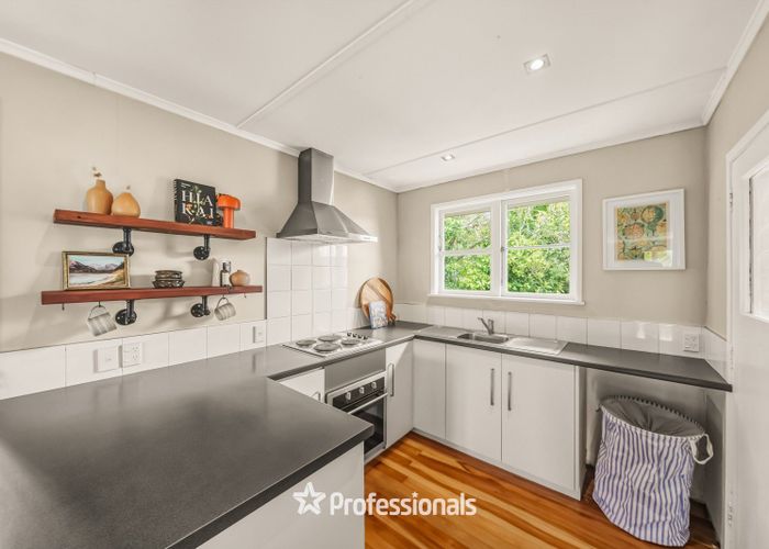  at 95 Thomas Street, Stokes Valley, Lower Hutt, Wellington