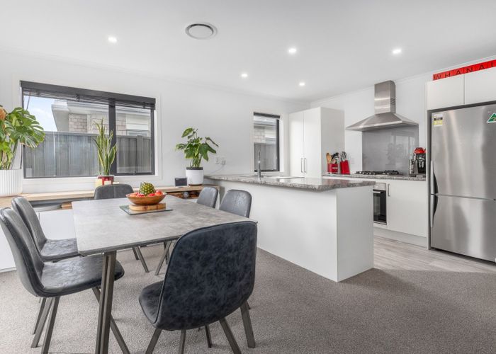  at 18 Pateke Drive, Kenepuru, Porirua