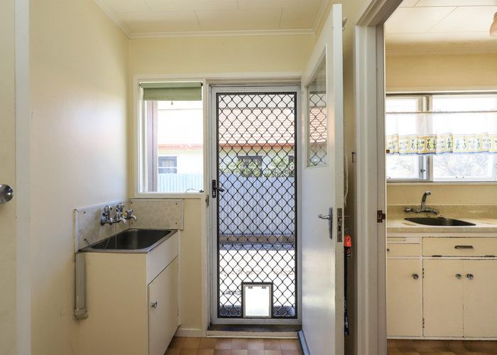  at 1/707 York Street, Mahora, Hastings