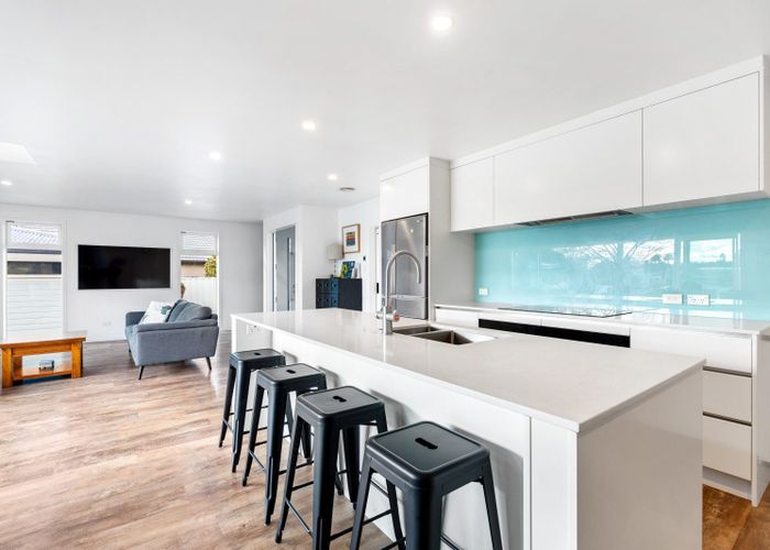  at 885 Park Road South, Longlands, Hastings, Hawke's Bay