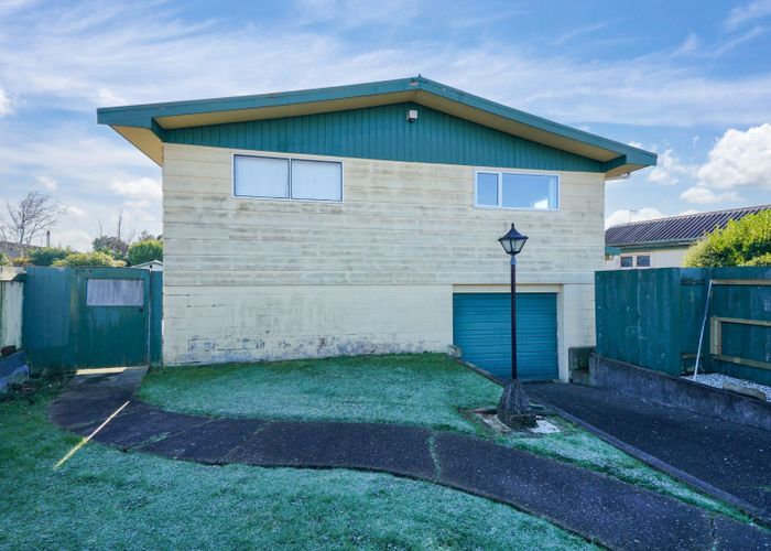  at 330 Centre Street, Rockdale, Invercargill, Southland