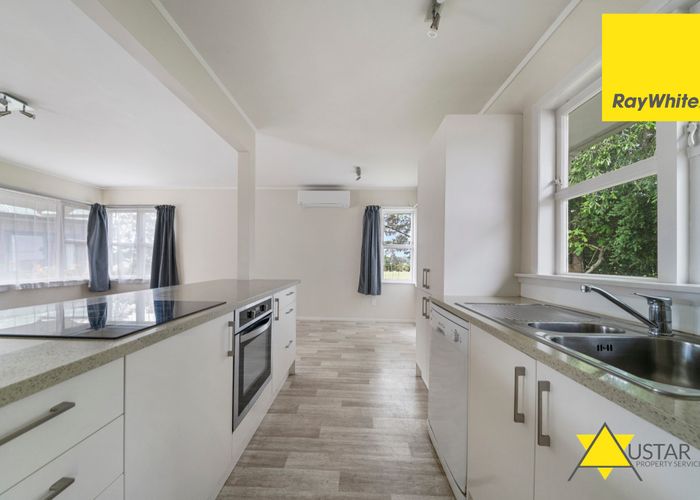  at 60 Cobham Crescent, Kelston, Waitakere City, Auckland