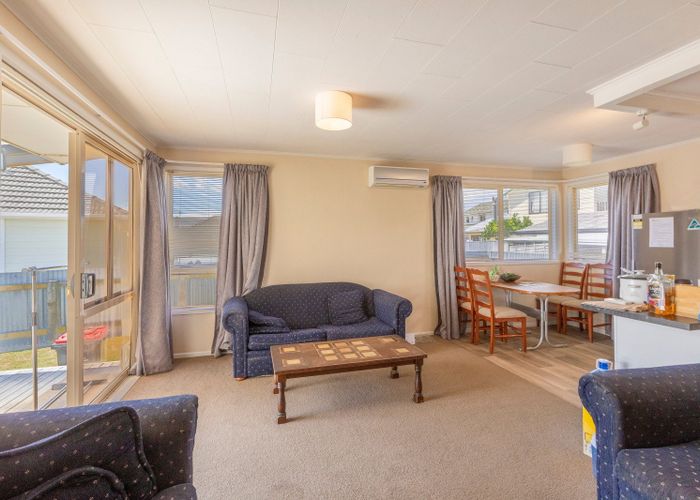 at 27 Dockery Avenue, Onekawa, Napier